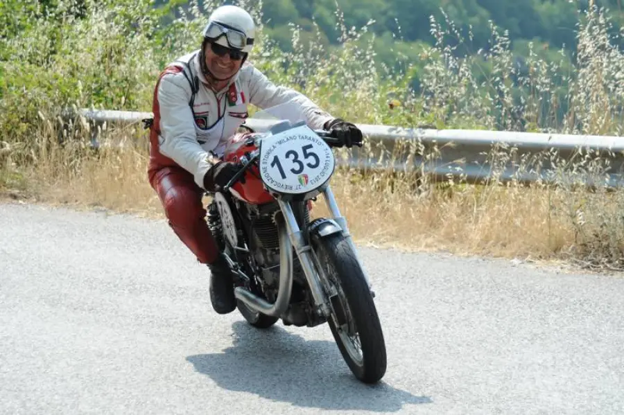 Moto d’Epoca: 2000 Chilometri, da Milano a Taranto